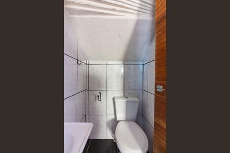 Casa para alugar com 90m², 2 quartos e 1 vagaBanheiro de Serviço