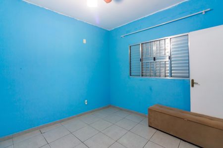 Casa para alugar com 90m², 2 quartos e 1 vagaQuarto 1