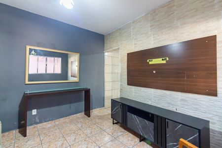 Casa para alugar com 90m², 2 quartos e 1 vagaSala 