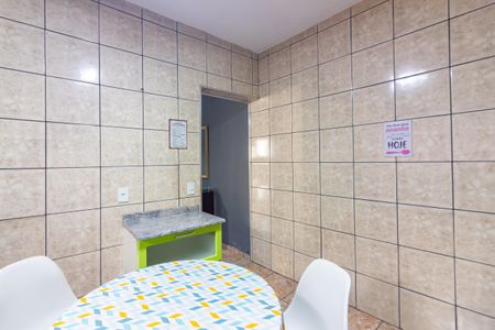 Casa para alugar com 90m², 2 quartos e 1 vagaCozinha