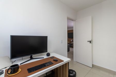 Quarto 1 de apartamento à venda com 2 quartos, 45m² em Planalto, Belo Horizonte