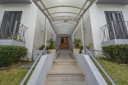 Apartamento para alugar com 55m², 2 quartos e 1 vagaHall de entrada