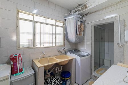 Casa para alugar com 80m², 2 quartos e 1 vaga Casa para alugar com 80m², 2 quartos e 1 vagaÁrea de Serviço