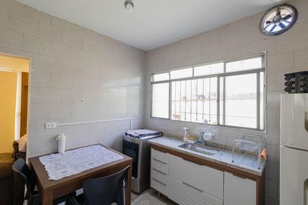 Casa para alugar com 80m², 2 quartos e 1 vaga Casa para alugar com 80m², 2 quartos e 1 vagaCozinha