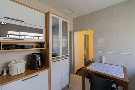Casa para alugar com 80m², 2 quartos e 1 vaga Casa para alugar com 80m², 2 quartos e 1 vagaCozinha