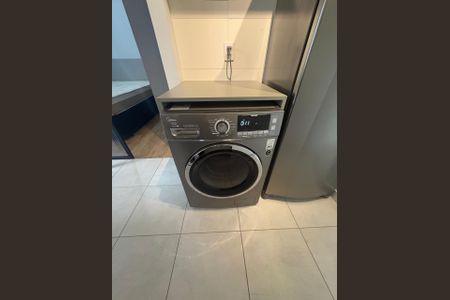 Studio para alugar com 25m², 1 quarto e sem vaga Studio para alugar com 25m², 1 quarto e sem vagaÁrea de serviço