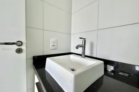 Apartamento para alugar com 27m², 1 quarto e sem vagaBanheiro da Suíte