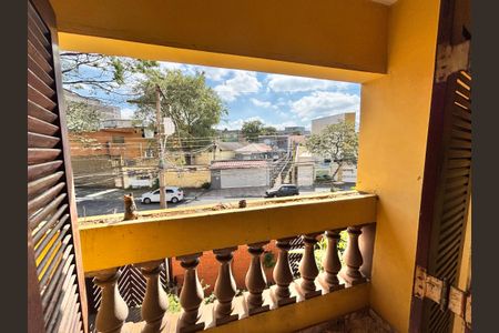 Casa à venda com 380m², 4 quartos e 4 vagasVaranda