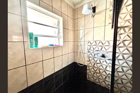 Casa à venda com 380m², 4 quartos e 4 vagasBanheiro 1
