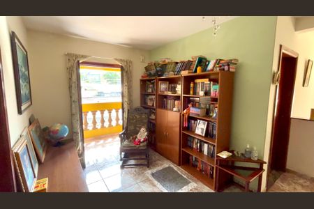 Casa à venda com 380m², 4 quartos e 4 vagasSala 2