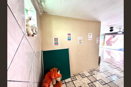 Casa à venda com 380m², 4 quartos e 4 vagasEscritório