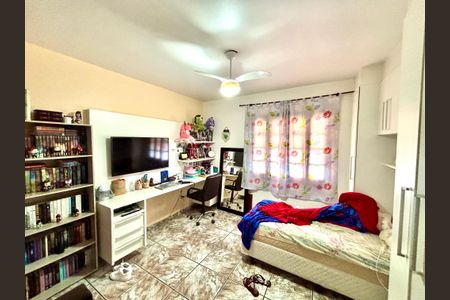 Casa à venda com 380m², 4 quartos e 4 vagasQuarto 4
