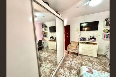 Casa à venda com 380m², 4 quartos e 4 vagasQuarto 1