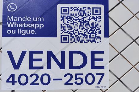 Apartamento à venda com 56m², 2 quartos e 1 vagaFachada
