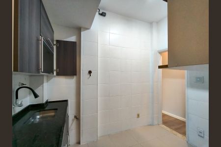Apartamento para alugar com 65m², 2 quartos e sem vagaCozinha