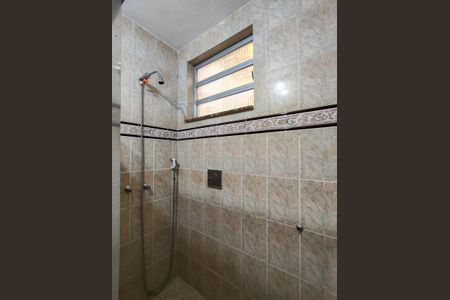 Apartamento para alugar com 65m², 2 quartos e sem vagaBanheiro Corredor