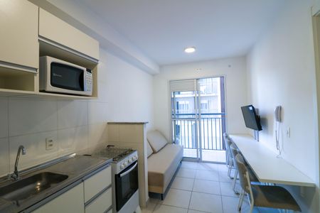 Studio para alugar com 28m², 1 quarto e sem vagaSala / Cozinha
