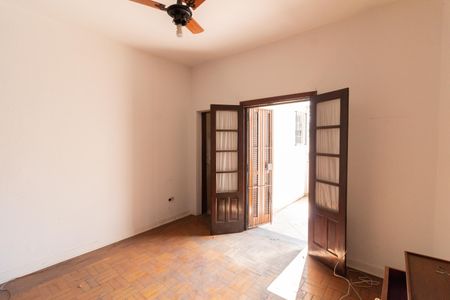 Casa à venda com 295m², 2 quartos e 1 vagaQuarto 2