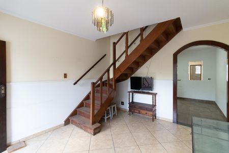 Casa à venda com 295m², 2 quartos e 1 vagaSala