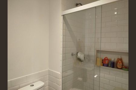 Apartamento à venda com 75m², 2 quartos e 2 vagasBanheiro 2