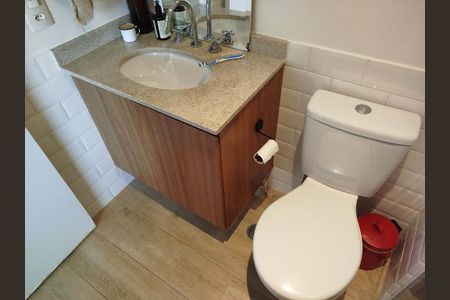 Apartamento à venda com 75m², 2 quartos e 2 vagasBanheiro 2