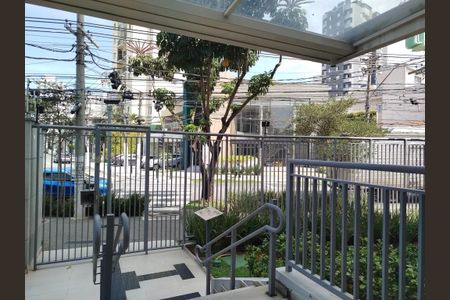 Apartamento à venda com 75m², 2 quartos e 2 vagasPortaria