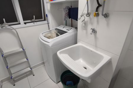 Apartamento para alugar com 60m², 2 quartos e 1 vagaÁrea de Serviço