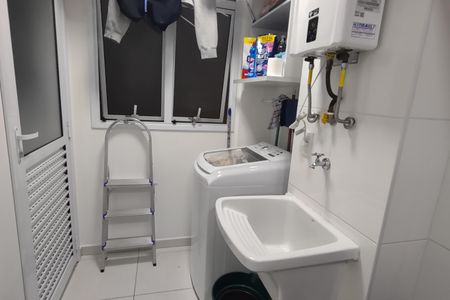 Apartamento para alugar com 60m², 2 quartos e 1 vagaÁrea de Serviço