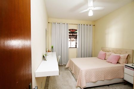 Casa à venda com 360m², 5 quartos e 3 vagasQuarto 1  casa 2