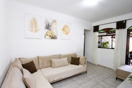 Casa à venda com 360m², 5 quartos e 3 vagasSala casa 2