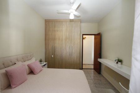 Casa à venda com 360m², 5 quartos e 3 vagasQuarto 1  casa 2