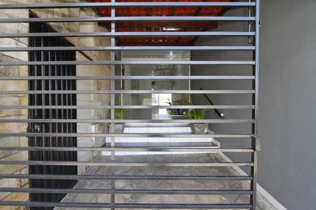 Casa à venda com 360m², 5 quartos e 3 vagas Casa 3