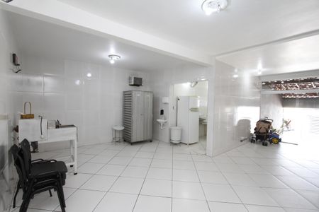 Casa à venda com 360m², 5 quartos e 3 vagasSALA Casa 3