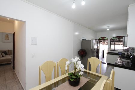 Casa à venda com 360m², 5 quartos e 3 vagasCopa