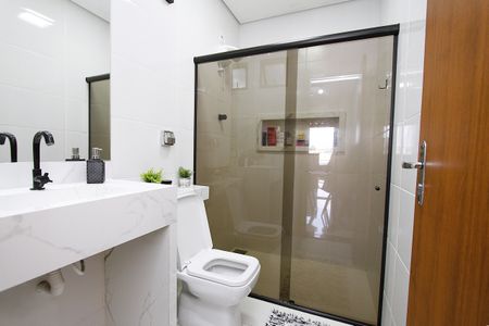 Casa à venda com 360m², 5 quartos e 3 vagasBanheiro casa 1