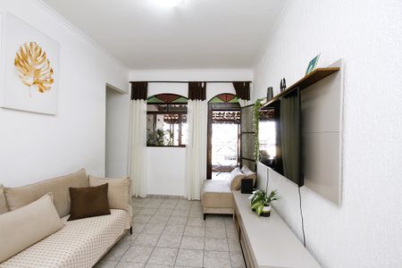 Casa à venda com 360m², 5 quartos e 3 vagasSala casa 2