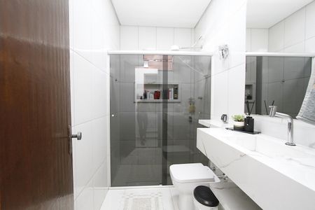 Casa à venda com 360m², 5 quartos e 3 vagasBanheiro  casa 2