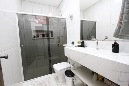 Casa à venda com 360m², 5 quartos e 3 vagasBanheiro  casa 2