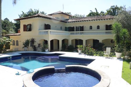 Casa de condomínio para alugar com 591m², 7 quartos e 4 vagasÁrea comum