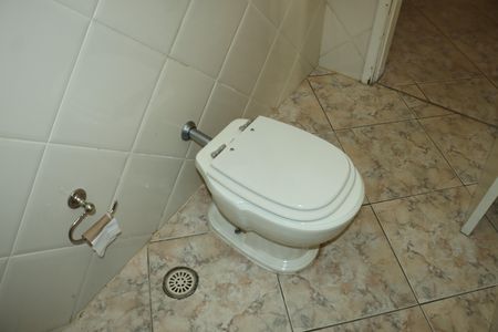 Casa de condomínio para alugar com 591m², 7 quartos e 4 vagasLavabo