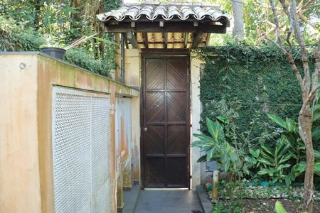 Casa de condomínio para alugar com 591m², 7 quartos e 4 vagasÁrea comum