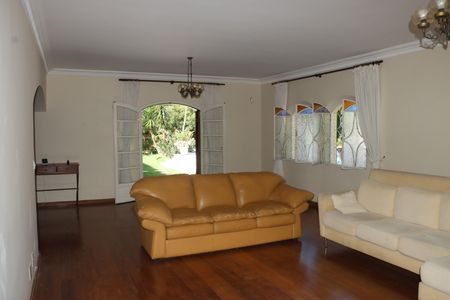 Sala 2 de casa de condomínio para alugar com 7 quartos, 591m² em Chácaras Eliana, Cotia