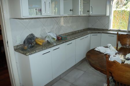 Casa de condomínio para alugar com 591m², 7 quartos e 4 vagasCozinha