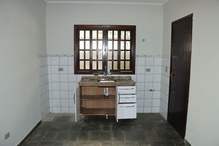 Casa de condomínio para alugar com 591m², 7 quartos e 4 vagasEdícula 