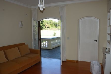Casa de condomínio para alugar com 591m², 7 quartos e 4 vagasSala 3