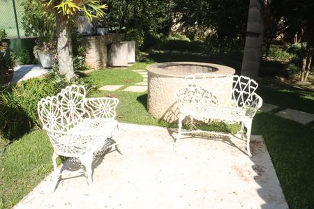 Casa de condomínio para alugar com 591m², 7 quartos e 4 vagasÁrea comum
