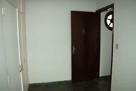 Casa de condomínio para alugar com 591m², 7 quartos e 4 vagasEdícula 