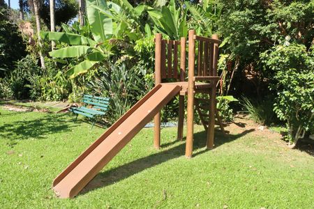 Casa de condomínio para alugar com 591m², 7 quartos e 4 vagasÁrea comum