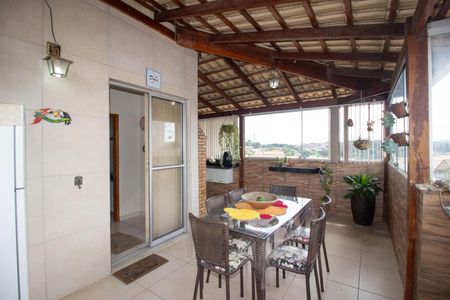 Apartamento à venda com 98m², 2 quartos e 1 vagaÁrea gourmet