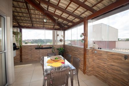 Apartamento à venda com 98m², 2 quartos e 1 vagaÁrea gourmet